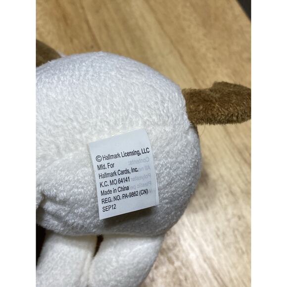 Hallmark Stuffed Animal Bull Terrier Puppy Dog Plush Toy Big Head Brown Dog - Picture 4 of 7